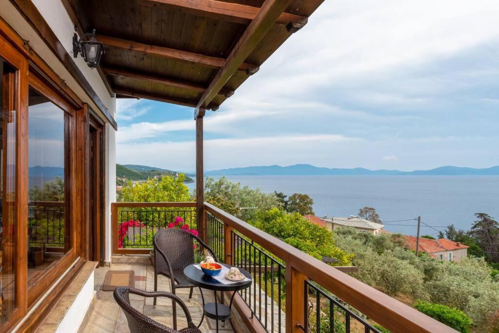 Seaside House With View Over Pagasitikos Afissos Zewnętrze zdjęcie