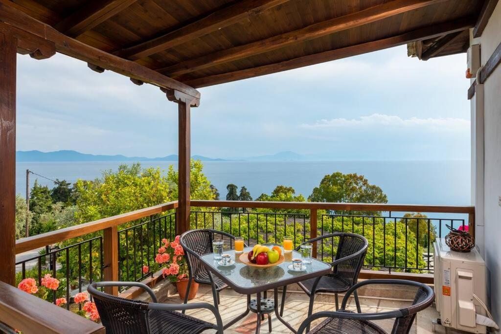 Seaside House With View Over Pagasitikos Afissos Zewnętrze zdjęcie